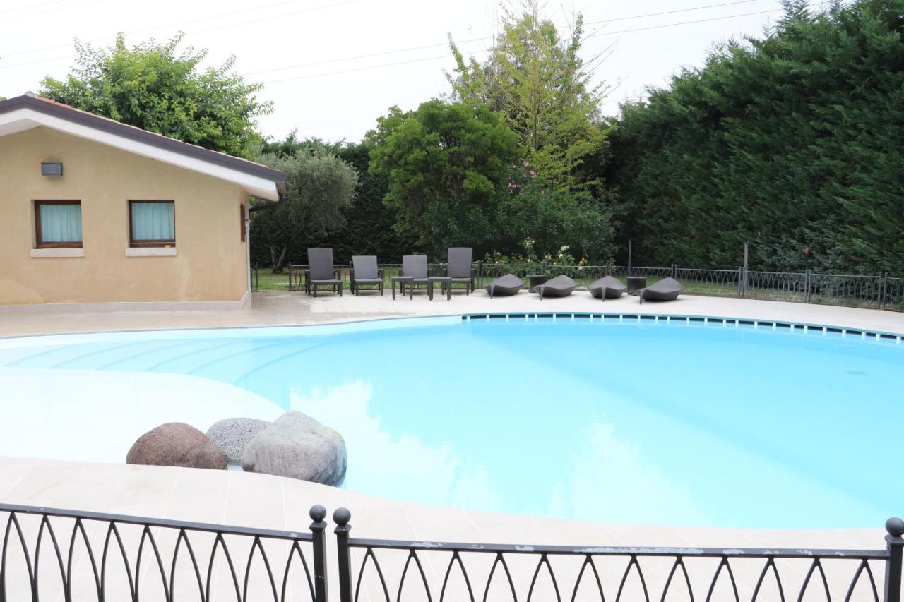 Casale la Meridiana Ponti sul Mincio Bagian luar foto