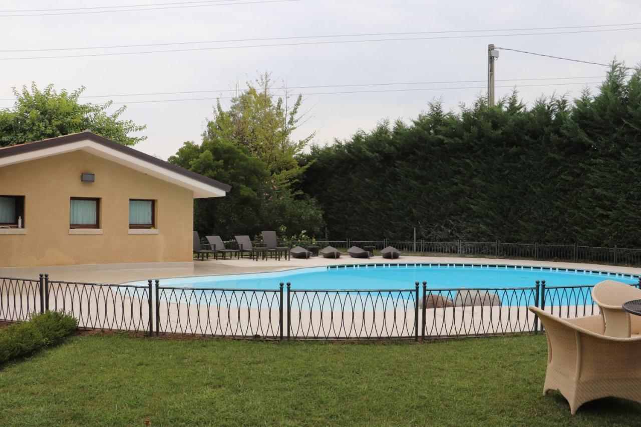 Casale la Meridiana Ponti sul Mincio Bagian luar foto