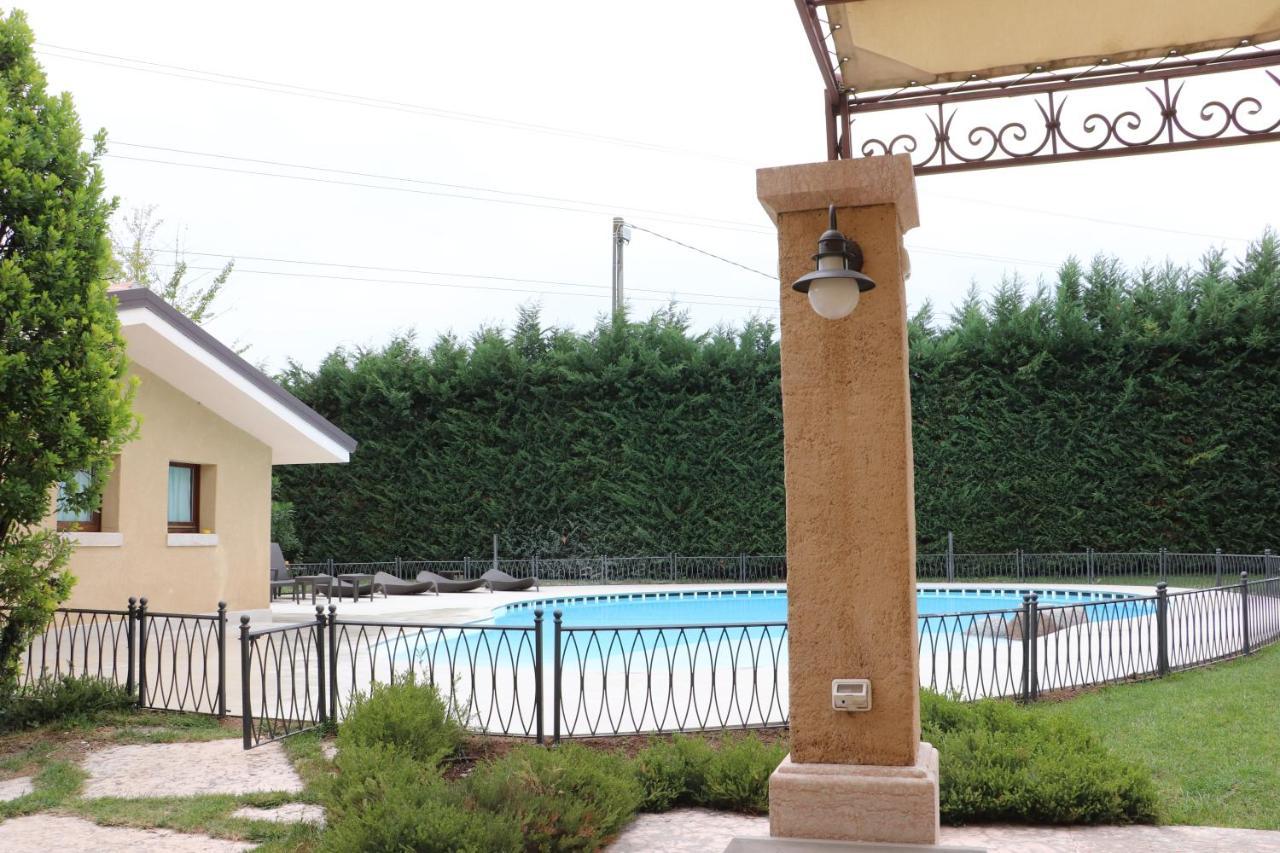 Casale la Meridiana Ponti sul Mincio Bagian luar foto